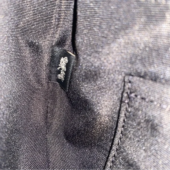 Coach - Picture 11 of 13